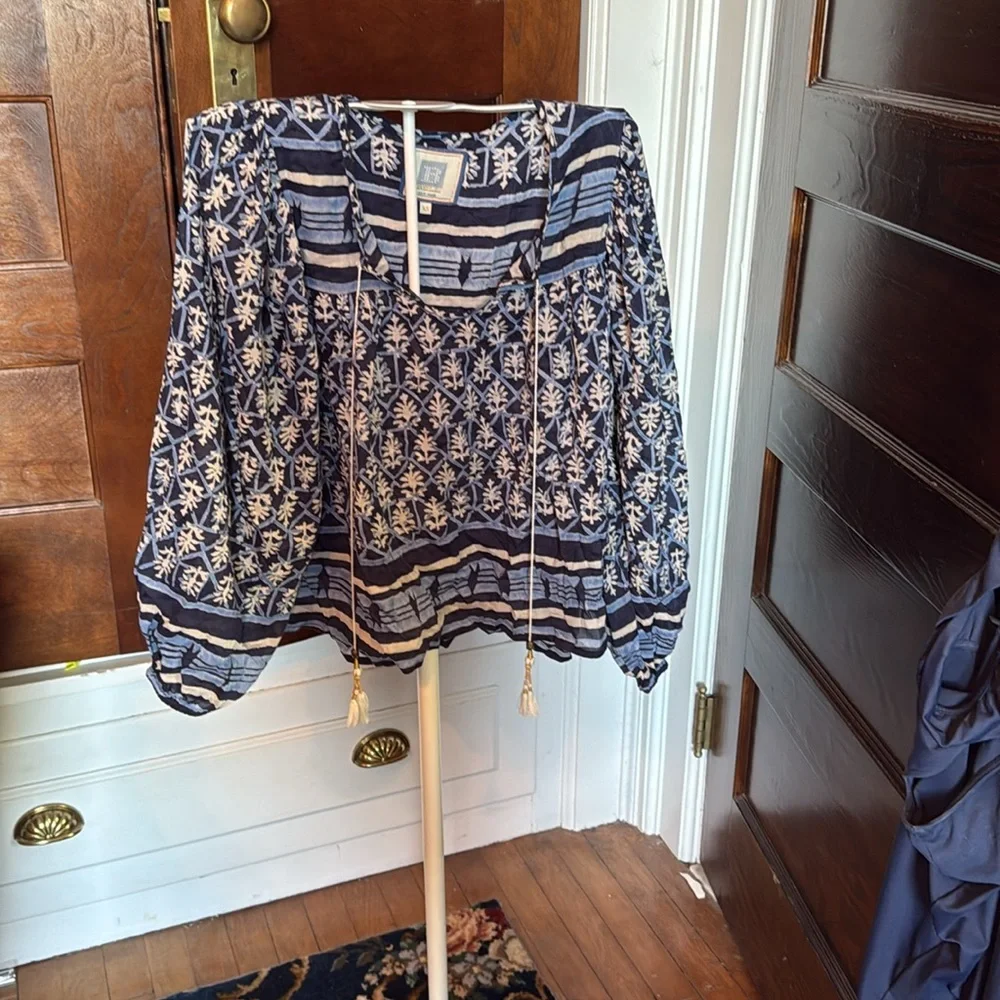 Bell‎ Ariana Top- retail 250. Worn about 5 times - good condition